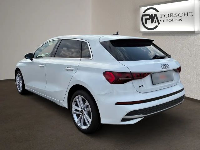 Audi A3 30 TFSI Sedan