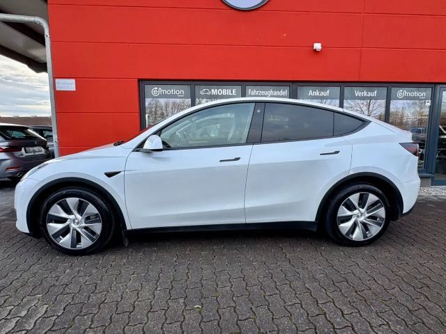 Tesla Model Y AWD Long Range