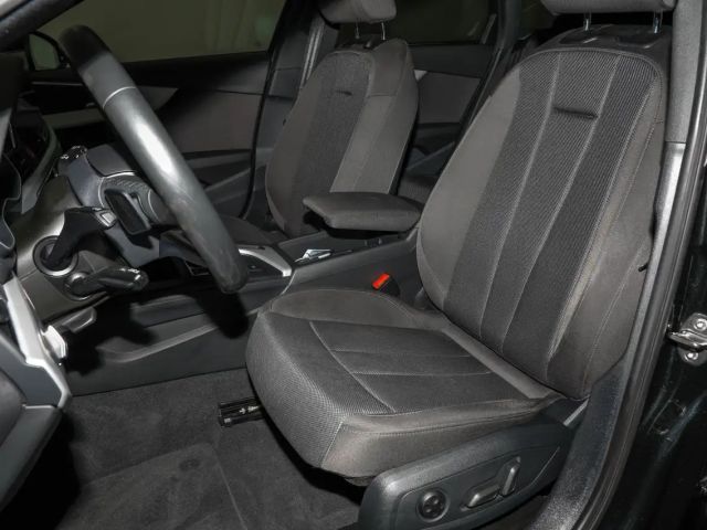 Audi A4 45 TFSI Quattro S-Tronic
