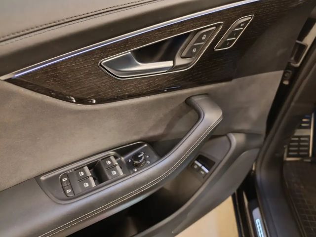 Audi Q8 55 TFSI Hybride Quattro