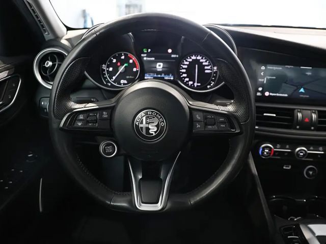 Alfa Romeo Giulia AT8 Super