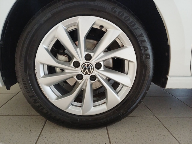 Volkswagen Polo 1.0 TSI DSG Style