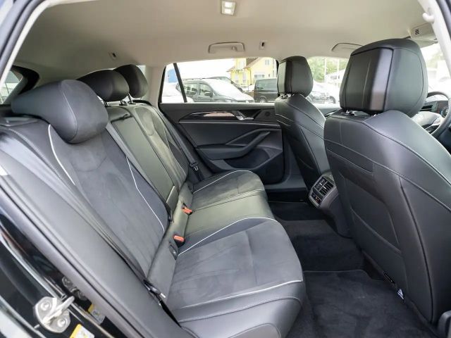 Volkswagen Passat 2.0 TDI Business DSG Variant