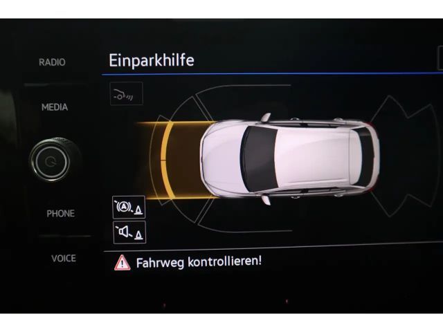 Volkswagen T-Roc 1.5 TSI IQ.Drive Style