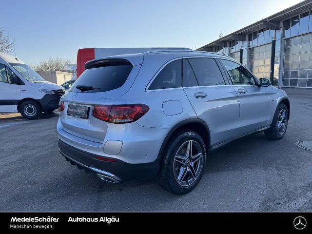 Mercedes-Benz GLC 300 4MATIC AMG Line