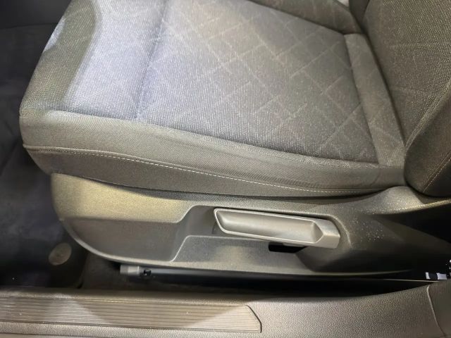 Volkswagen Golf 1.5 TSI Life