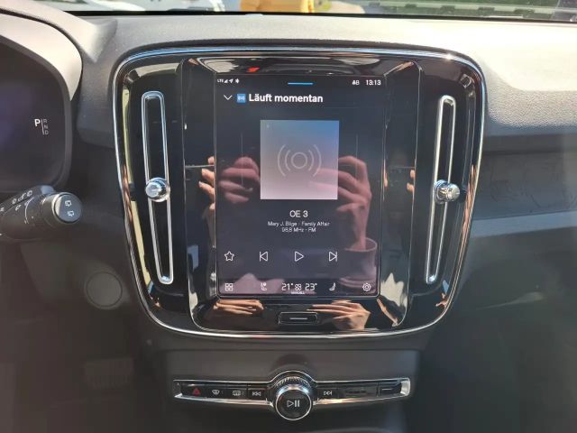 Volvo XC40 AWD Plus Recharge