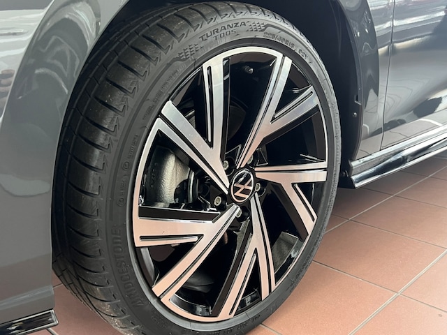 Volkswagen Golf Golf VIII R-Line