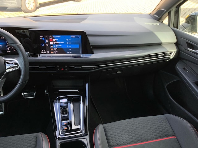 Volkswagen Golf 2.0 TSI DSG GTI