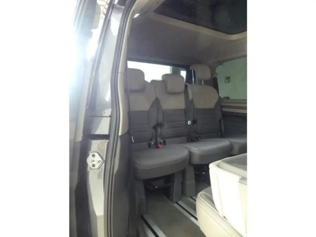 Volkswagen Multivan 2.0 TDI DSG T7