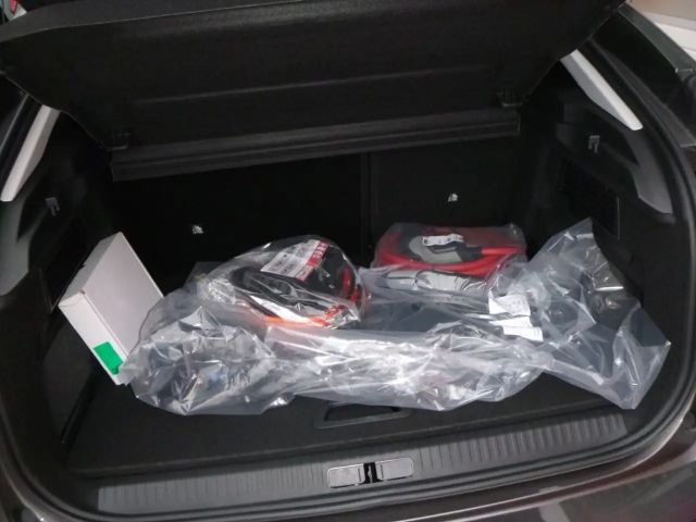 Citroën ë-C4 C-Series