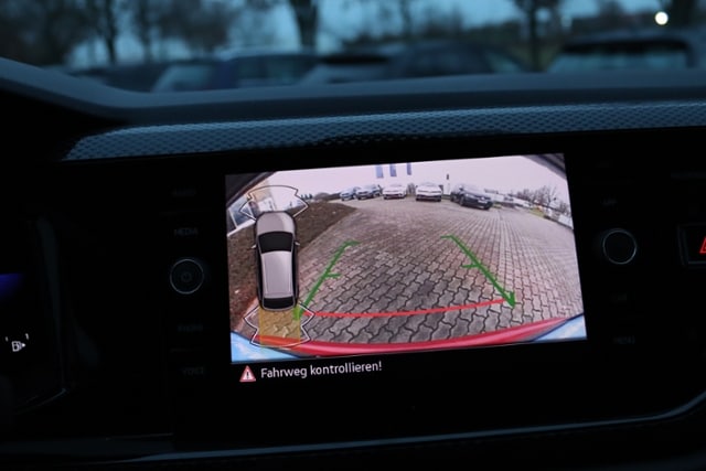 Volkswagen Taigo 1,0 TSI AHK LED ACC Kam