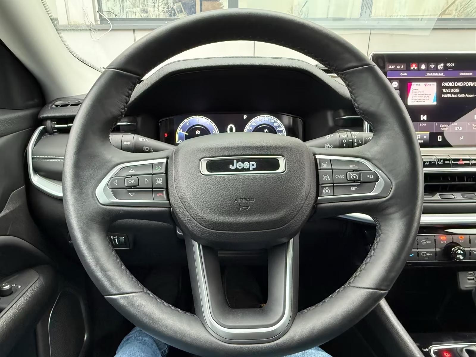 Jeep Compass 1.5 GSE T4 Autom. Keyless Sitzheiz. 360°