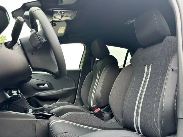 Opel Corsa Yes 1.2 SONDERMODELL*SHZ+LHZ*PDC*DAB