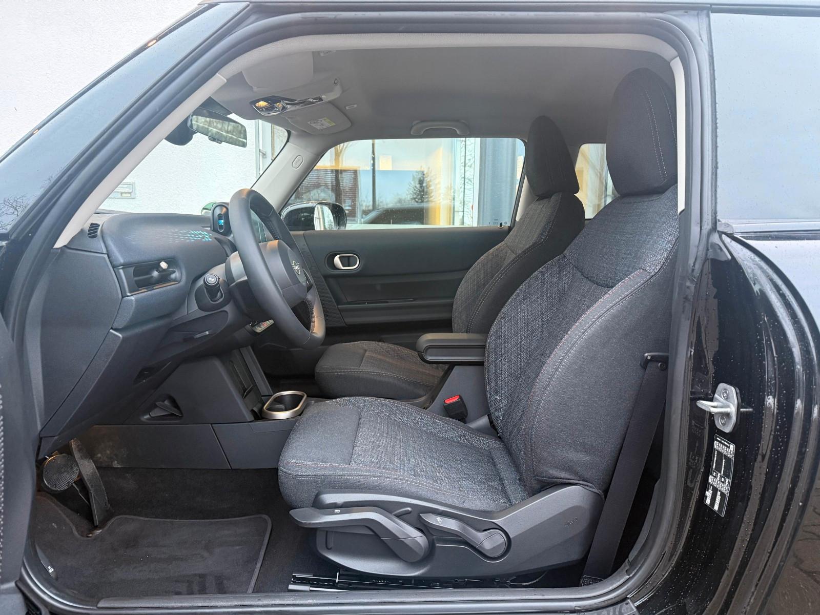 MINI Cooper Essential