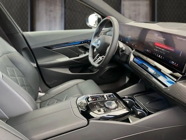 BMW i5 M60 Sedan xDrive