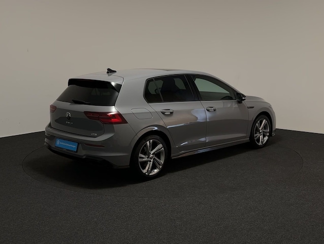 Volkswagen Golf 1.5 eTSI