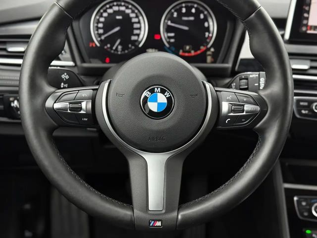 BMW 218 218i Active Tourer Sedan