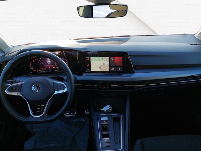 Volkswagen Golf 1.5 eTSI DSG