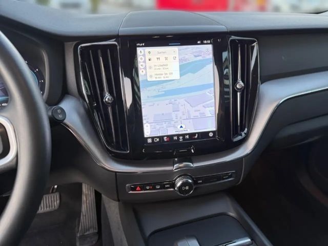 Volvo XC60 AWD Momentum