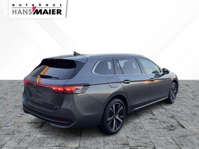 Volkswagen Passat Business DSG IQ.Drive