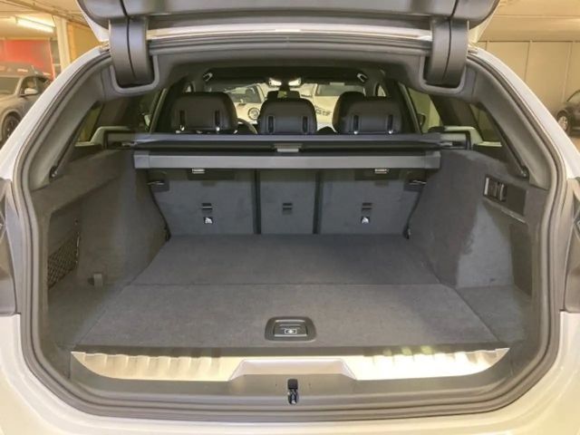 BMW 330 330e Touring