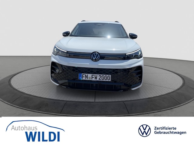 Volkswagen Tiguan 4Motion DSG R-Line