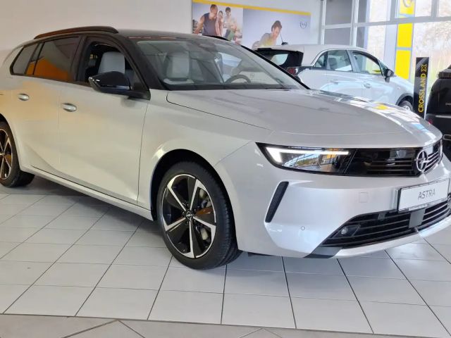 Opel Astra Elegance Sports Tourer