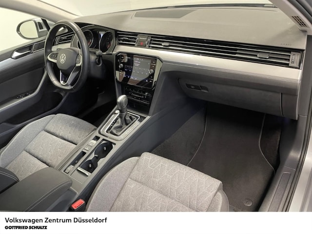 Volkswagen Passat 1.5 TSI Business DSG Variant