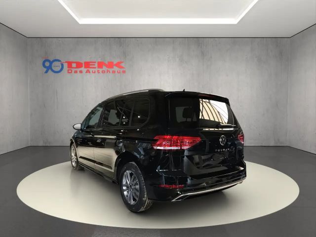 Volkswagen Touran 1.5 TSI DSG R-Line Sport