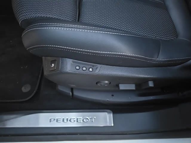 Peugeot 3008 EAT8 GT-Line Hybrid