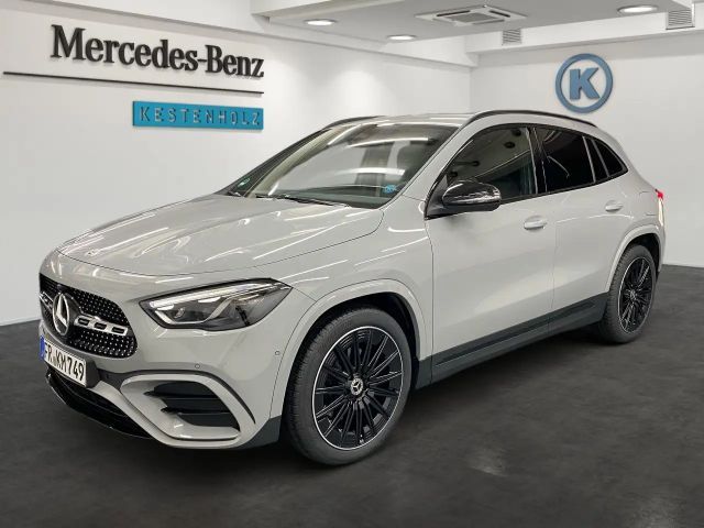 Mercedes-Benz GLA 200 AMG Line