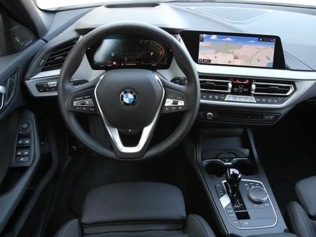 BMW 118 118i Advantage pakket Sedan