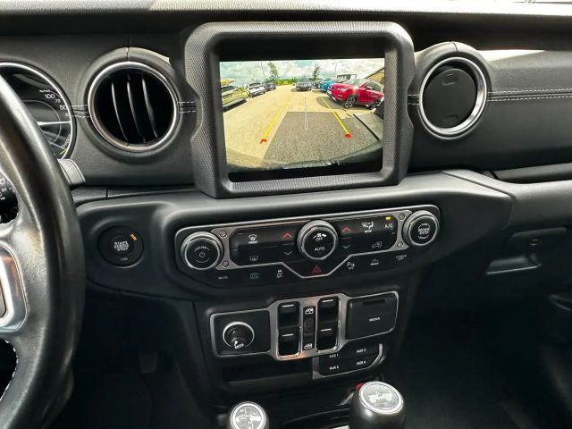 Jeep Wrangler 4xe Sahara