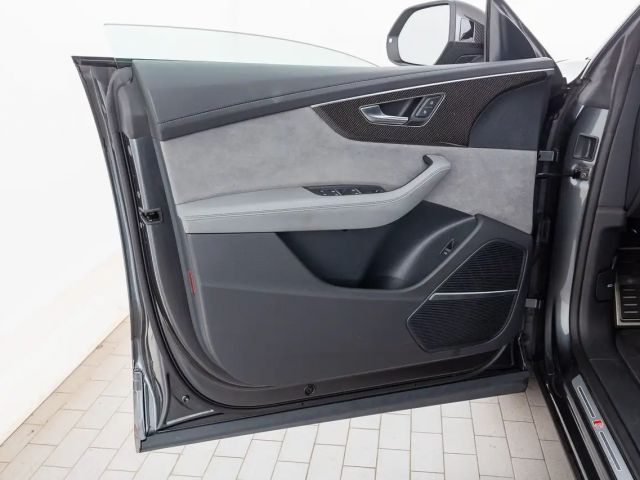 Audi SQ8 Competition