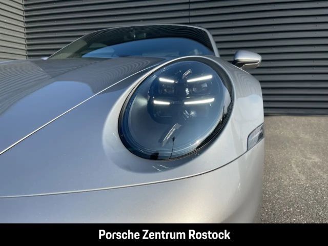 Porsche 992 Cabrio Carrera GTS