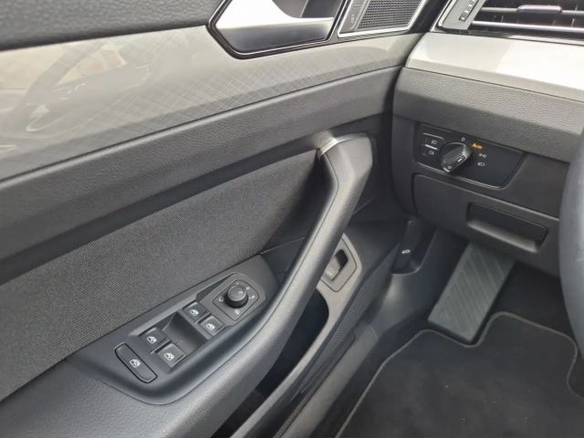 Volkswagen Passat Business DSG Variant