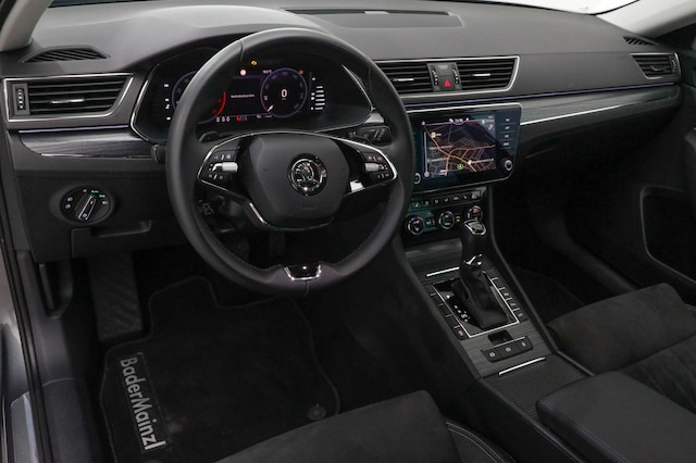 Skoda Superb 2.0 TDI Combi