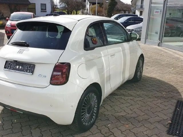 Fiat 500e Basis