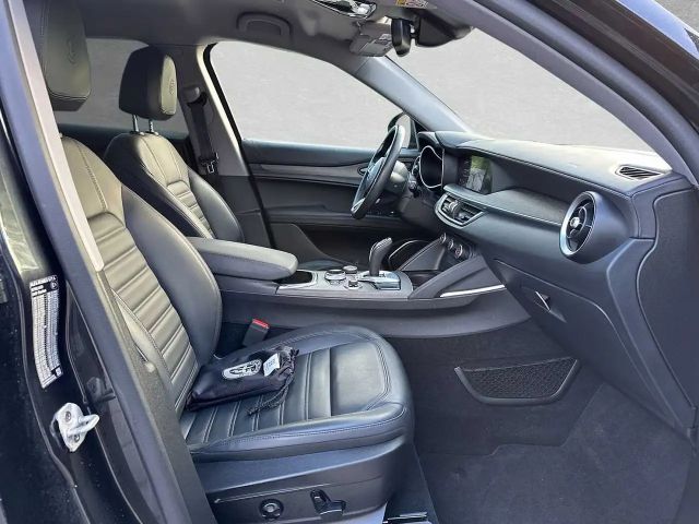 Alfa Romeo Stelvio Lusso Q4 TI