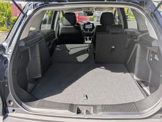 Suzuki S-Cross Hybrid