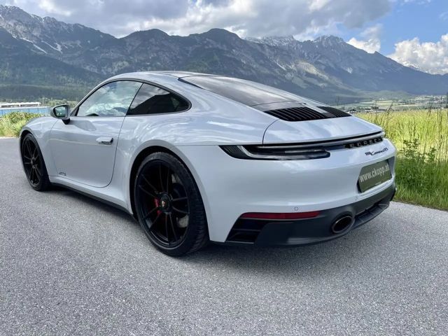 Porsche 911 Carrera Coupé GTS