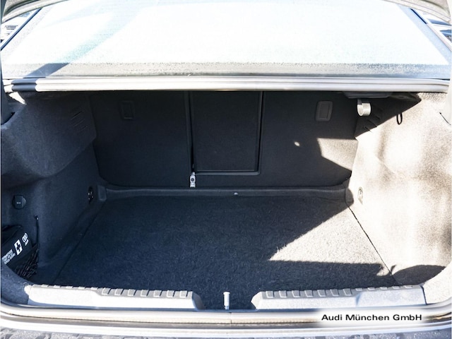 Audi A3 30 TFSI S-Tronic Sedan