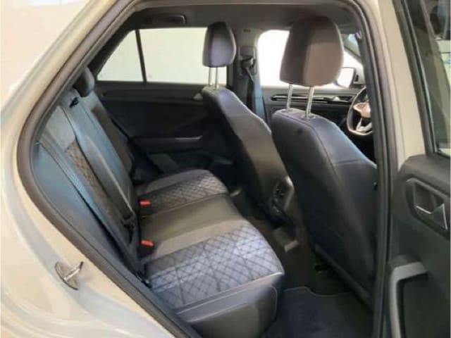 Volkswagen T-Roc 1.5 TSI DSG R-Line