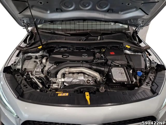 Mercedes-Benz GLA 220 4MATIC Progressive