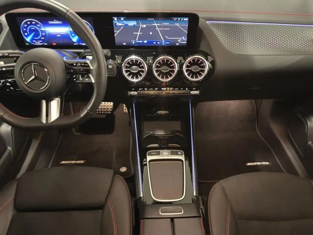 Mercedes-Benz EQA 300 4MATIC AMG Line