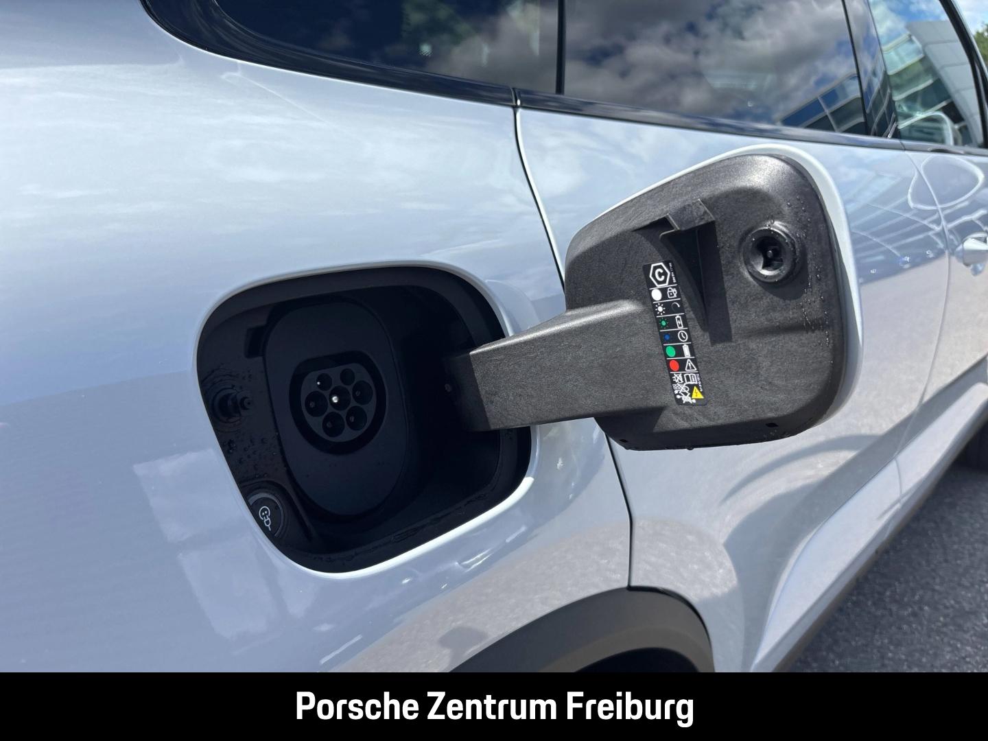 Porsche Macan Surround-View BOSE Abstandstempomat