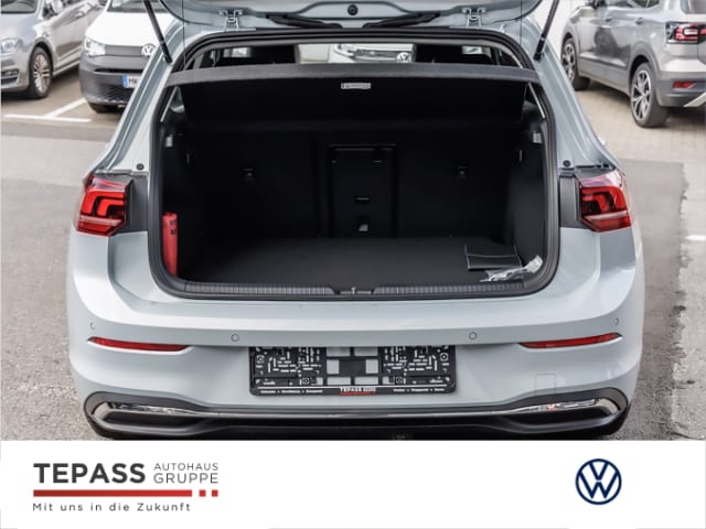 Volkswagen Golf 1.5 eTSI