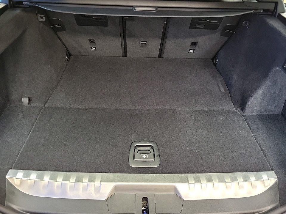 BMW 330 330e Touring xDrive