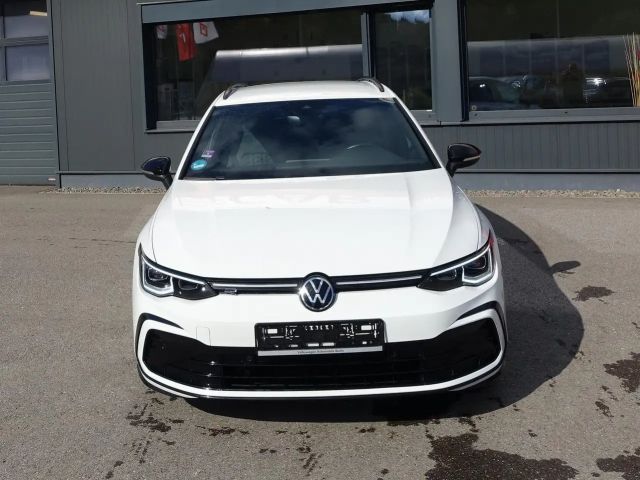 Volkswagen Golf R-Line Variant